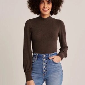 Abercrombie & Fitch Ribbed Mock Neck Top